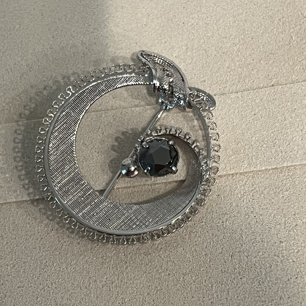 Sorrento Sterling Silver Hematite MCM Round Filagree Swirl‎ Pin Brooch